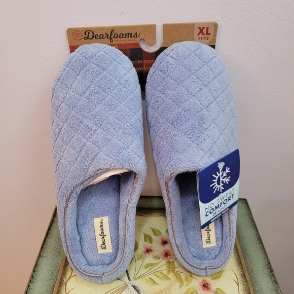 dearfoams Shoes - Dearfoams Light Blue Memory Foam Slippers Size XL. 11-12